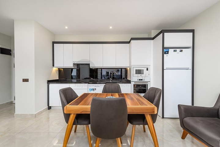 اطلالة بحرية - مجمع فاخر -شقة 2 غرفة وصالة -في مهموتلار / الانيا 