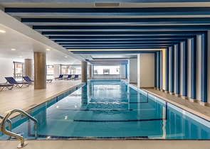 اطلالة بحرية - مجمع فاخر -شقة 2 غرفة وصالة -في مهموتلار / الانيا 