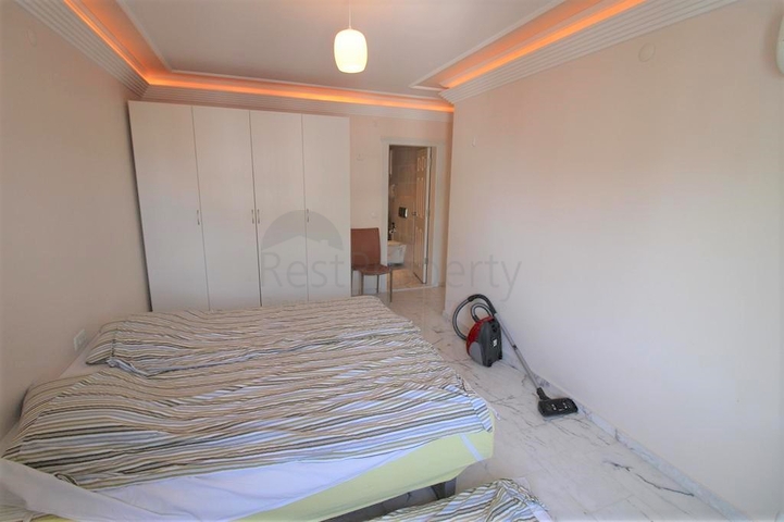 اطلالة بحر - مجمع فاخر - شقة مفروشة من تصميم 1+2 - في توسمور / الانيا 