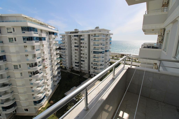 اطلالة بحر - مجمع فاخر - شقة مفروشة من تصميم 1+2 - في توسمور / الانيا 