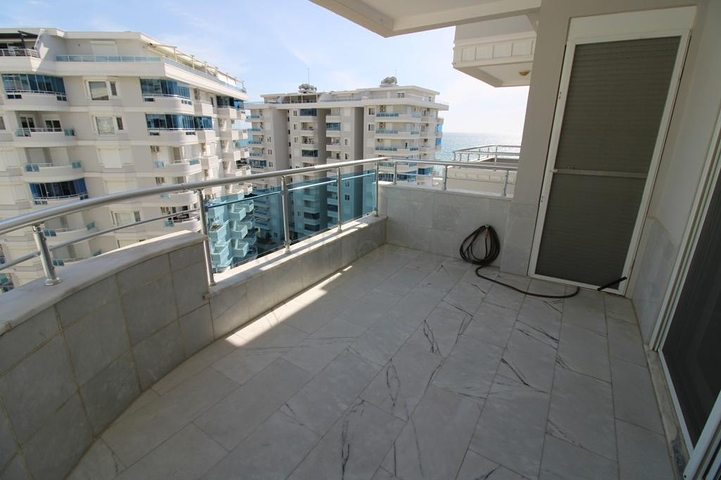 اطلالة بحر - مجمع فاخر - شقة مفروشة من تصميم 1+2 - في توسمور / الانيا 