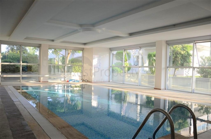 اطلالة بحر - مجمع فاخر - شقة مفروشة من تصميم 1+2 - في توسمور / الانيا 