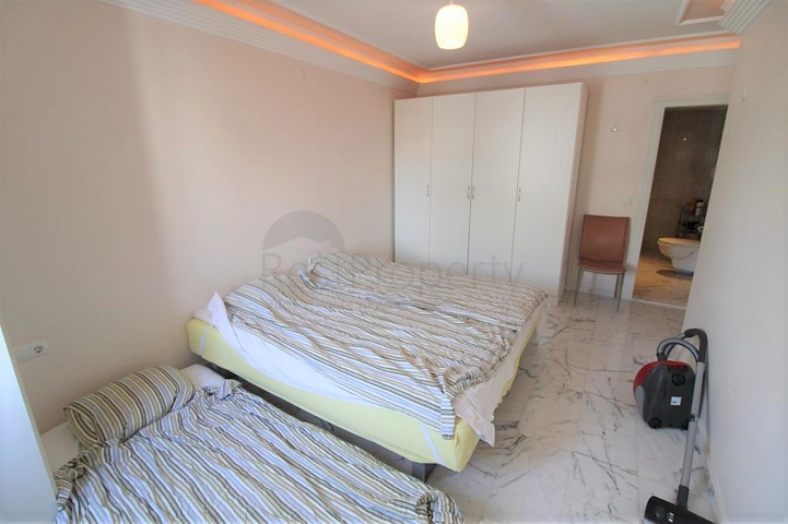 اطلالة بحر - مجمع فاخر - شقة مفروشة من تصميم 1+2 - في توسمور / الانيا 