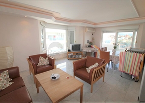 اطلالة بحر - مجمع فاخر - شقة مفروشة من تصميم 1+2 - في توسمور / الانيا 