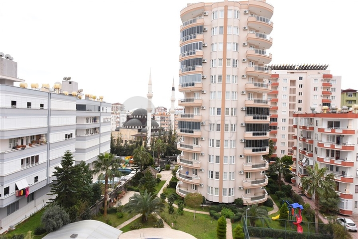 طابق مرتفع -شقة عائلية 1+2- بدون فرش - مجمع انيق - في مهموتلار / الانيا 