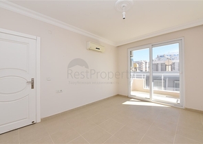 طابق مرتفع -شقة عائلية 1+2- بدون فرش - مجمع انيق - في مهموتلار / الانيا 