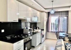 فرصة حقيقية - شقة مفروشة -ضمن مجمع فاخر - في افسلار / الانيا 