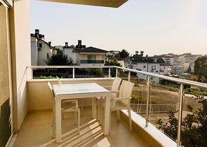 فرصة حقيقية - شقة مفروشة -ضمن مجمع فاخر - في افسلار / الانيا 