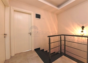 شقة عائلية واسعة - دوبلكس ارضية - 3 غرف وصالة -ضمن مجمع فاخر - في اوبا /الانيا 