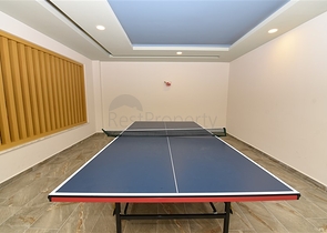 شقة عائلية واسعة - دوبلكس ارضية - 3 غرف وصالة -ضمن مجمع فاخر - في اوبا /الانيا 