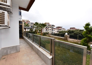 شقة عائلية واسعة - دوبلكس ارضية - 3 غرف وصالة -ضمن مجمع فاخر - في اوبا /الانيا 