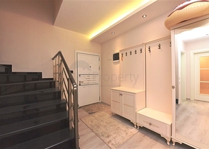 شقة عائلية واسعة - دوبلكس ارضية - 3 غرف وصالة -ضمن مجمع فاخر - في اوبا /الانيا 