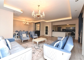 شقة عائلية واسعة - دوبلكس ارضية - 3 غرف وصالة -ضمن مجمع فاخر - في اوبا /الانيا 