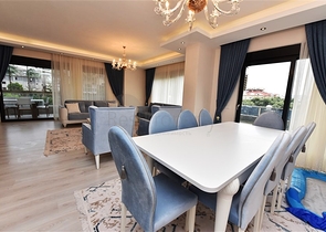 شقة عائلية واسعة - دوبلكس ارضية - 3 غرف وصالة -ضمن مجمع فاخر - في اوبا /الانيا 