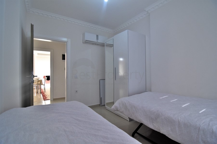 قريبة من المول - شقة 2 غرفة وصالة -مطبخ منفصل - في جيكجلي / الانيا 