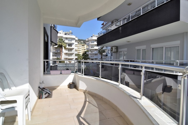 قريبة من المول - شقة 2 غرفة وصالة -مطبخ منفصل - في جيكجلي / الانيا 