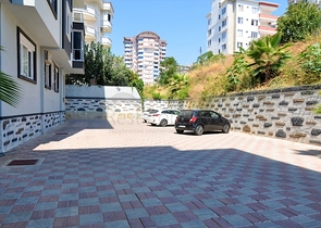 قريبة من المول - شقة 2 غرفة وصالة -مطبخ منفصل - في جيكجلي / الانيا 