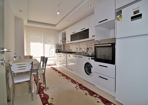 قريبة من المول - شقة 2 غرفة وصالة -مطبخ منفصل - في جيكجلي / الانيا 