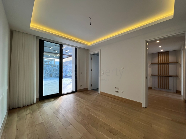 فلل فاخرة - اطلالة بحر - في بودروم 