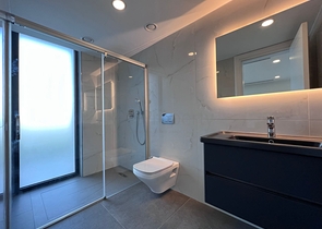 فلل فاخرة - اطلالة بحر - في بودروم 