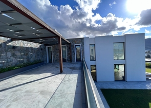 فلل فاخرة - اطلالة بحر - في بودروم 