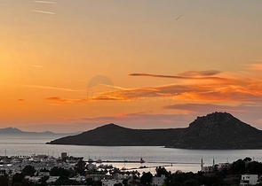 فلل فاخرة - اطلالة بحر - في بودروم 