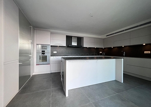 فلل فاخرة - اطلالة بحر - في بودروم 