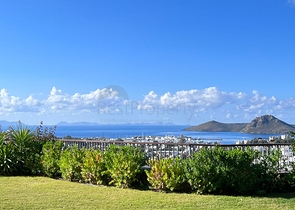 فلل فاخرة - اطلالة بحر - في بودروم 