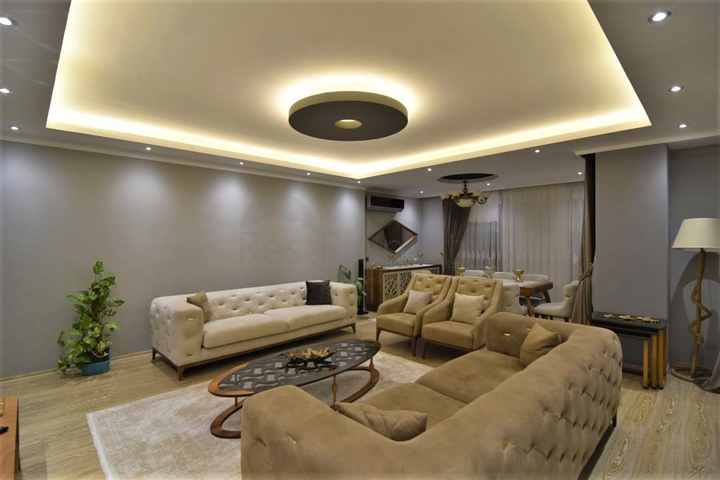 شقة عائلية واسعة - 4 غرف وصالة - ضمن مجمع سكني - في جيكجلي / الانيا 