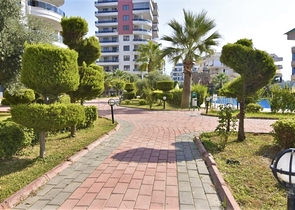 شقة عائلية واسعة - 4 غرف وصالة - ضمن مجمع سكني - في جيكجلي / الانيا 