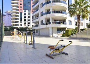 شقة عائلية واسعة - 4 غرف وصالة - ضمن مجمع سكني - في جيكجلي / الانيا 