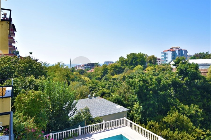 اطلالة على الطبيعة الخضراء - شقة 120 م - مفروشة - 2 غرفة وصالة - في كاستل / الانيا 