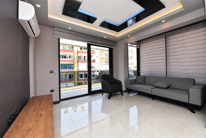 قريب من الشاطئ وضمن مركز المدينة -شقق قيد الانشاء في الانيا 