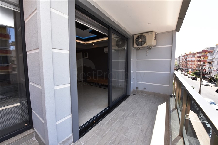 قريب من الشاطئ وضمن مركز المدينة -شقق قيد الانشاء في الانيا 