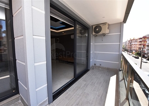 قريب من الشاطئ وضمن مركز المدينة -شقق قيد الانشاء في الانيا 