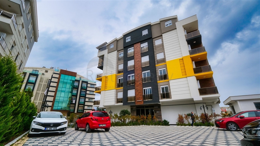 شقة فسيحة 1 + 1 في كونيالتي أنطاليا