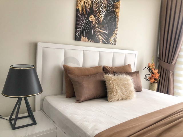 في مركز المدينة -قريب من شاطئ كليوباترا - شقة 2 غرفة وصالة -مع الاثاث - الانيا 