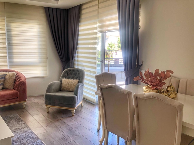 في مركز المدينة -قريب من شاطئ كليوباترا - شقة 2 غرفة وصالة -مع الاثاث - الانيا 