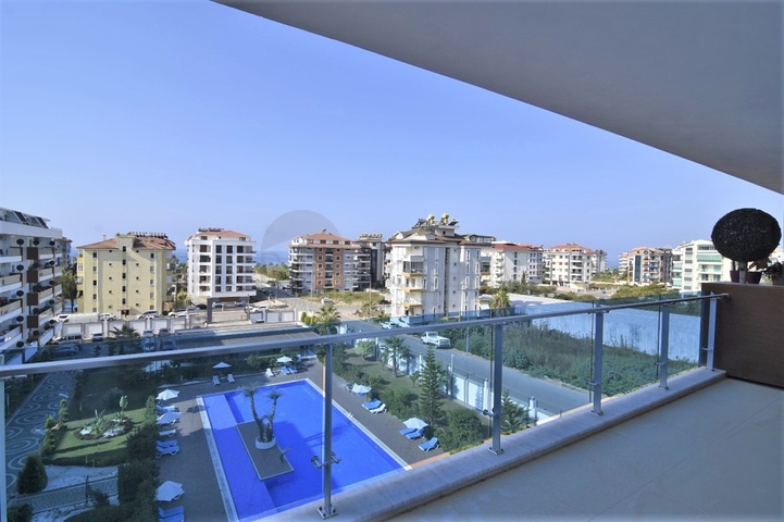 اطلالة بحر - دوبلكس ضمن مجمع فاخر - تصميم 1+2 - مع الاثاث - في كاستل / الانيا 