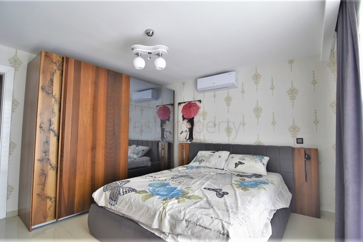 اطلالة بحر - دوبلكس ضمن مجمع فاخر - تصميم 1+2 - مع الاثاث - في كاستل / الانيا 