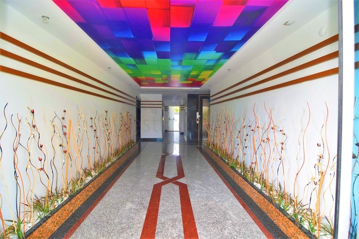 اطلالة بحر - دوبلكس ضمن مجمع فاخر - تصميم 1+2 - مع الاثاث - في كاستل / الانيا 