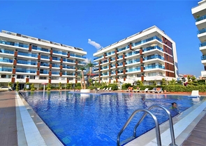 اطلالة بحر - دوبلكس ضمن مجمع فاخر - تصميم 1+2 - مع الاثاث - في كاستل / الانيا 