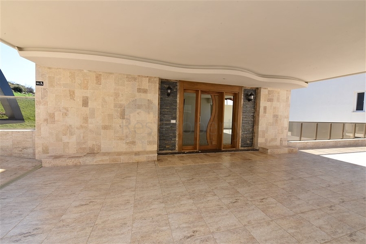 اطلالة بحر -فيلا فاخرة في كارجي جاك /الانيا 