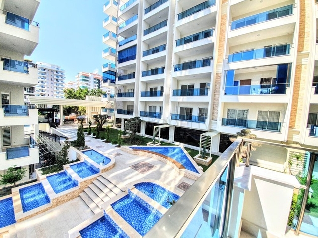 مجمع فاخر يضم خدمات 5 نجوم -شقة عائلية واسعة 1+2- في مهموتلار / الانيا 