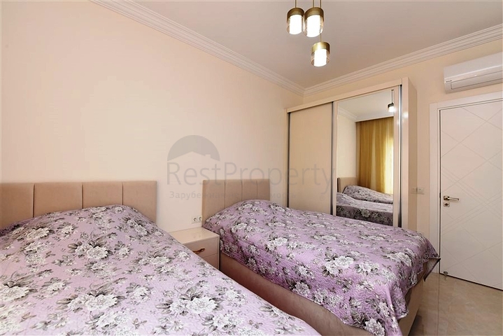 شقة فاخرة -مجمع بخدمات 5 نجوم - تصميم 1+3 - في مهموتلار /الانيا 