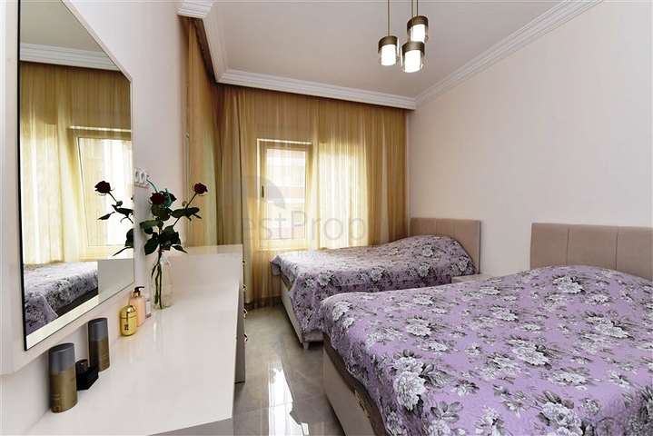 شقة فاخرة -مجمع بخدمات 5 نجوم - تصميم 1+3 - في مهموتلار /الانيا 