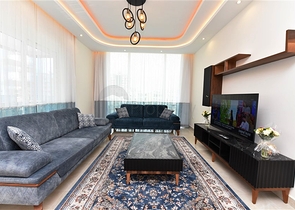 شقة فاخرة -مجمع بخدمات 5 نجوم - تصميم 1+3 - في مهموتلار /الانيا 