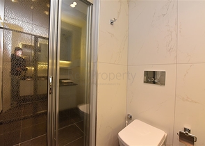 قريبة من شاطئ كليوباترا - دوبلكس 2 غرفة وصالة -ضمن مجمع  حديث - في الانيا 