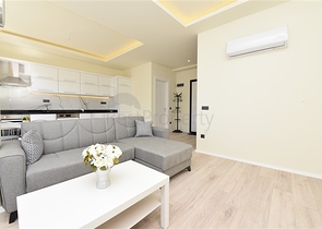 قريبة من شاطئ كليوباترا - دوبلكس 2 غرفة وصالة -ضمن مجمع  حديث - في الانيا 