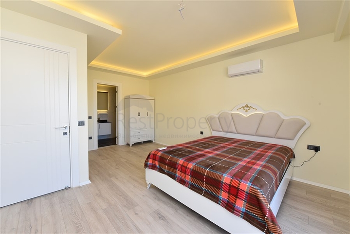 دوبلكس ضمن مجمع حديث 2020 - قريبة من شاطئ كليوباترا - الانيا سنتر  